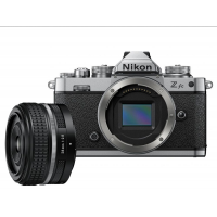 Nikon Z fc + 28mm f/2.8 SE - RABAT w koszyku
